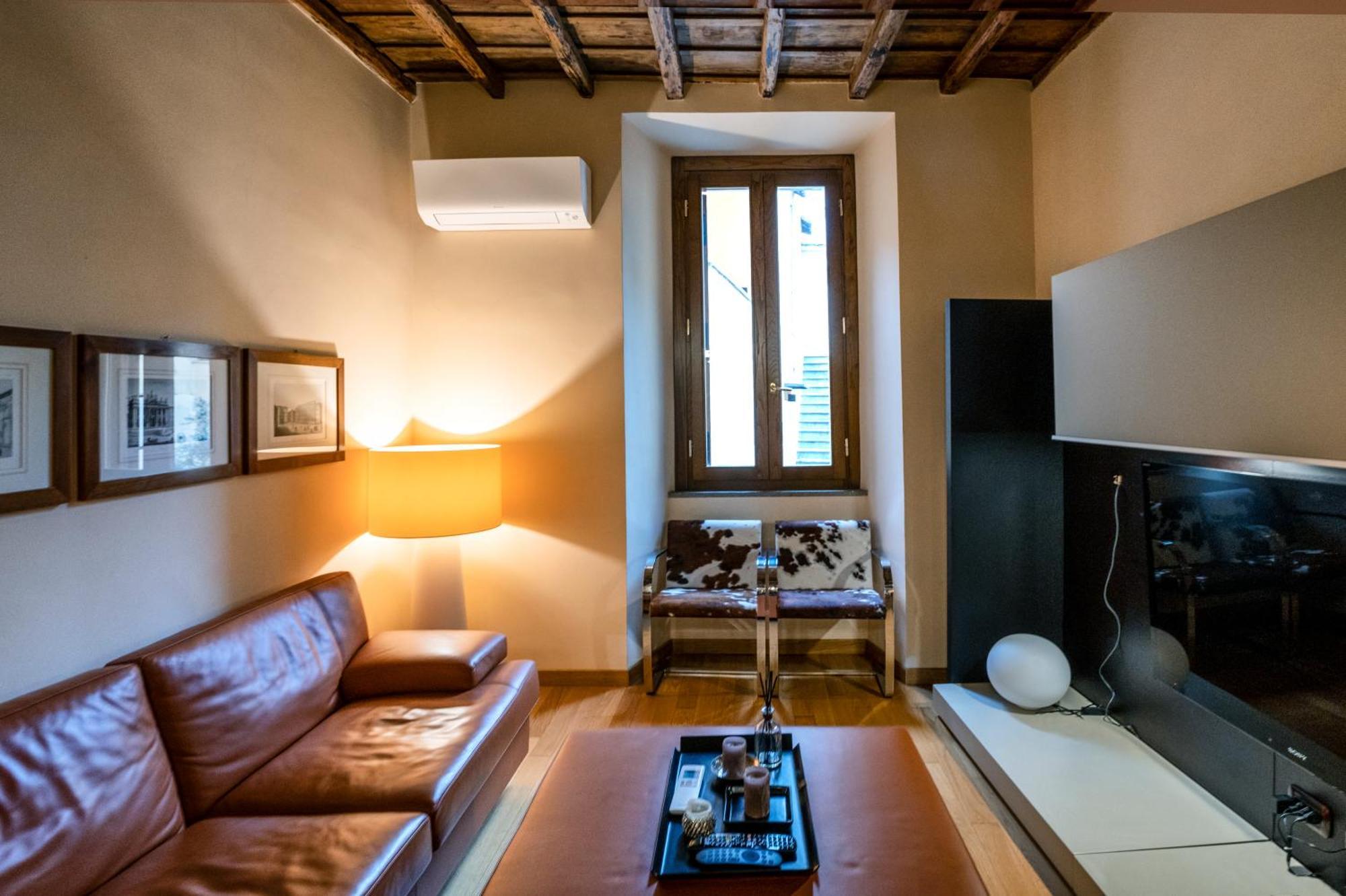 Historic Center Apartment Rome